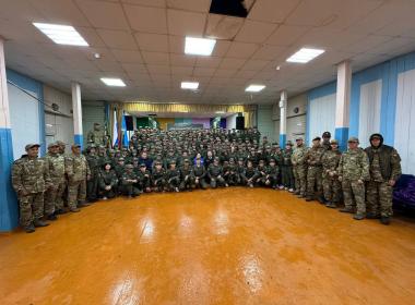 Якутские подростки прошли посвящение в курсанты и получили шевроны Центра «ВОИН»