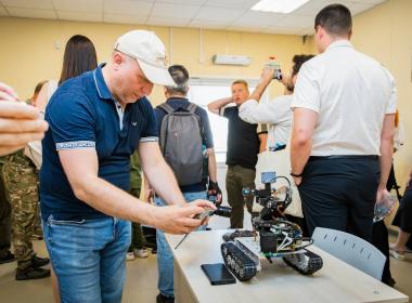 Журналисты ведущих мировых СМИ познакомились с курсантами Центра «ВОИН»