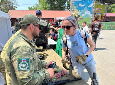 Сотни сахалинцев поучаствовали в активностях Центра «ВОИН» в День молодёжи