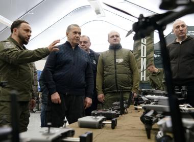 Юрий Трутнев ознакомился с работой сахалинского филиала Центра «ВОИН»