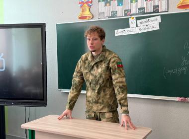 Инструкторы Центра «ВОИН» провели мастер-класс по огневой подготовке для школьников Мелитополя