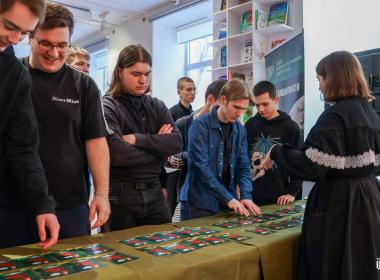 Тюменские лицеисты встретились с инструкторами Центра «ВОИН»