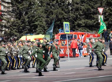 Более 850 инструкторов и курсантов Центра «ВОИН» приняли участие в парадах Победы